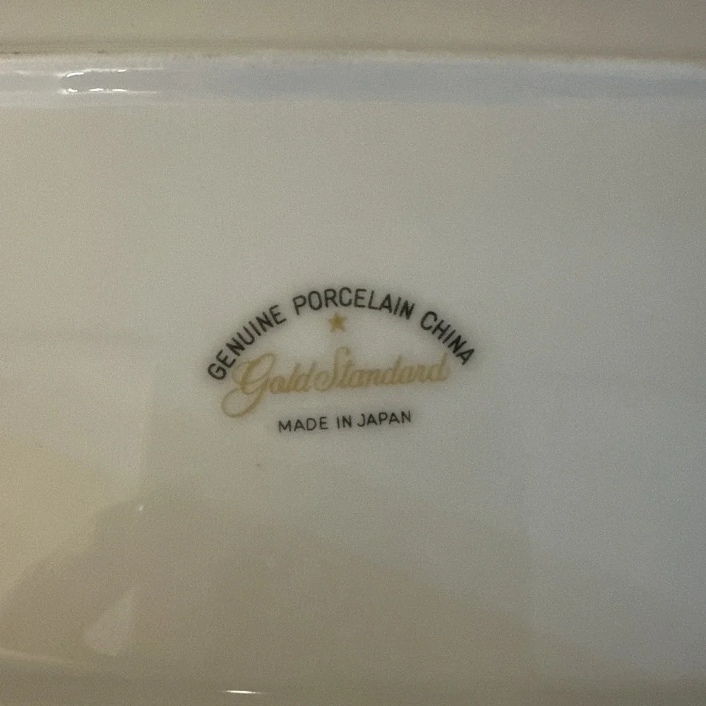 Gold‎ Standard 
